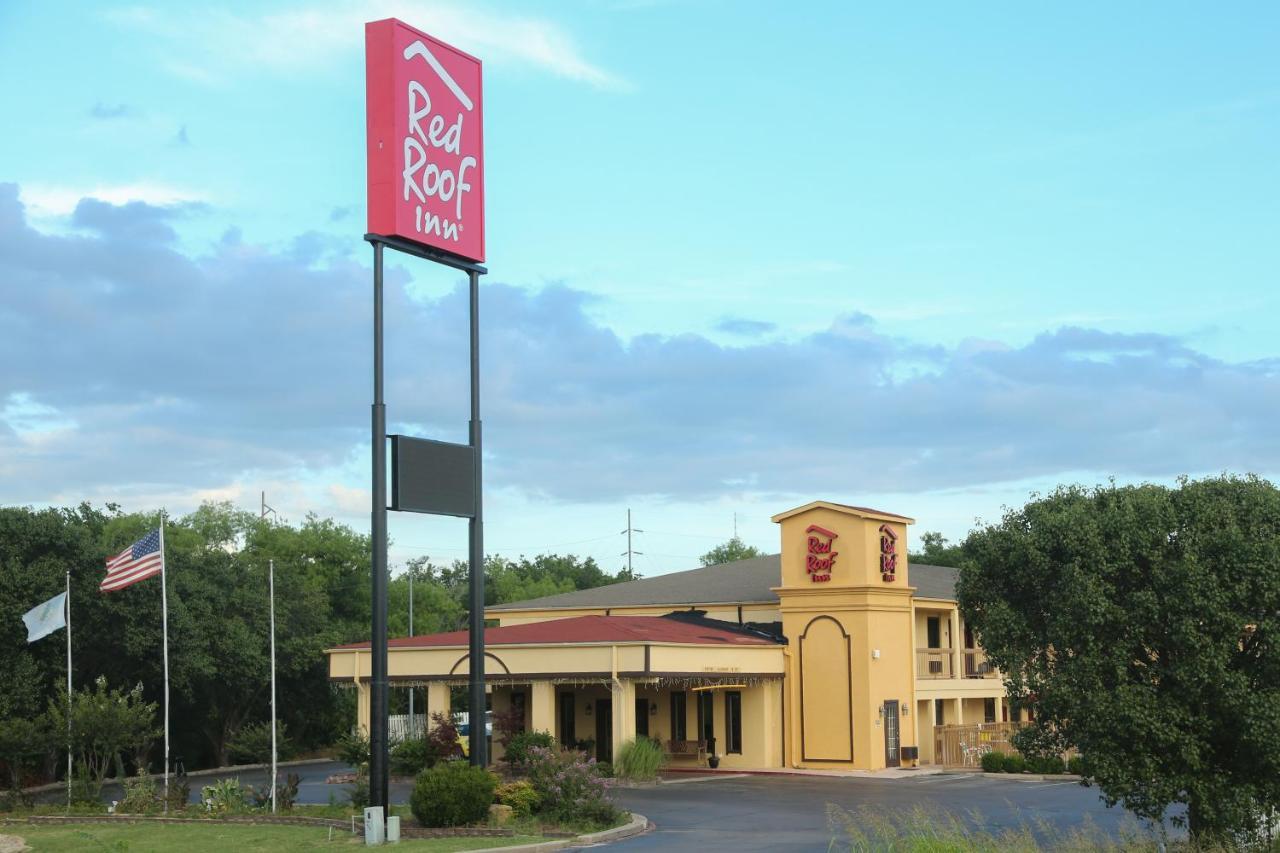 Red Roof Inn Ardmore Exterior photo